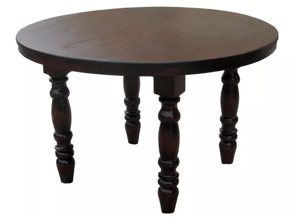 Дерев'яний круглий стіл